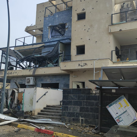 פגיעת רקטה במבנה בקריית שמונה