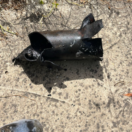 חלק מהרקטה שיורטה בשדרות