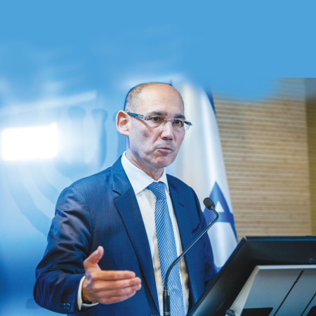 הנגיד אמיר ירון