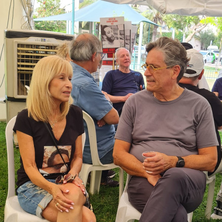 ערד ניר חולק כבוד לחנן יבלונקה ז\'\'ל (צילום: צילום פרטי)