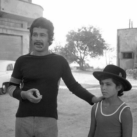 צ'ארלי וחצי