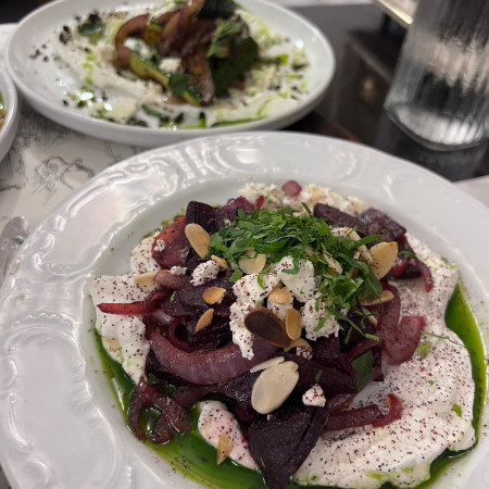 סגול ולבן לצד ועדת קישוא, תמול שלשום