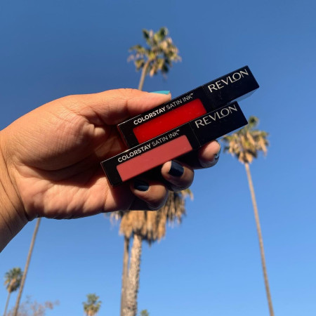 רבלון ליפסטיק