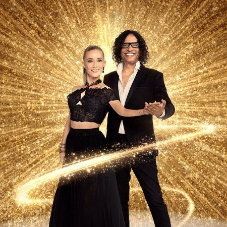 יזהר כהן ופולינה צ'יקטונוב  (צילום: רותם לבל)