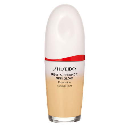 Shiseido RevitalEssence Skin Glow Foundation SPF30 (צילום: יחצ חול)