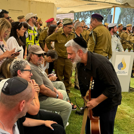 הלוויה של ניתאי מטודי (צילום: שירן פרץ)