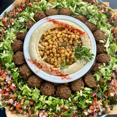 מגש הצגה - מידל איסט 