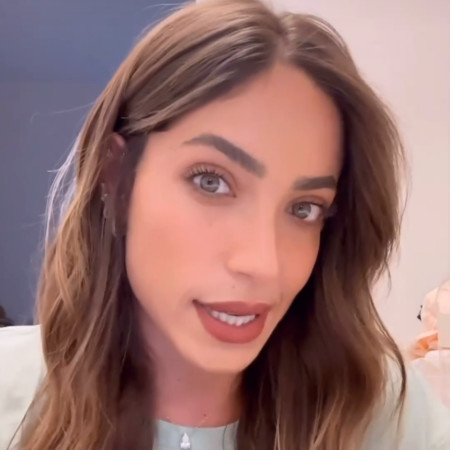 דניאל גרינברג פותחת הכל על הבייביסיטר (צילום: צילום מסך אינסטגרם)