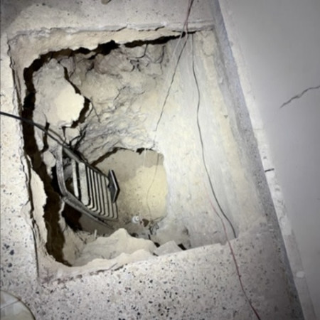 פיר שאותר במתחם בית הספר