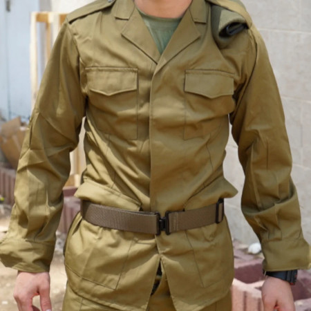 חייל לובש ירכית  (צילום: רשתות חברתיות)