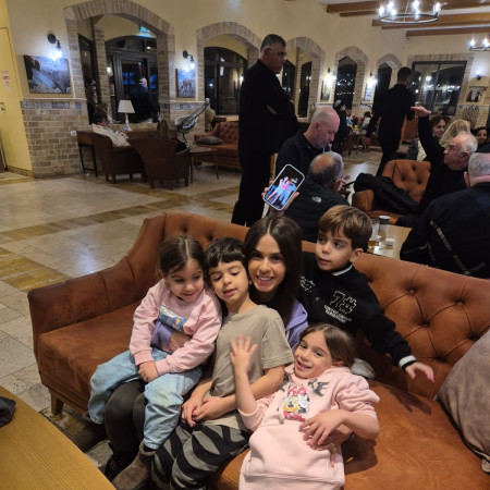 מיכל הקטנה בילתה עם ילדיה במלון בצפון הארץ (צילום: יחצ)