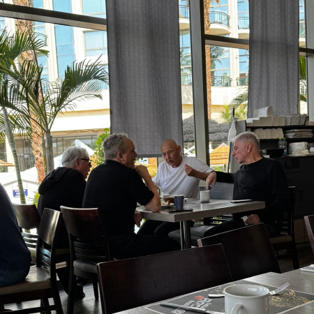 חברי להקת תיסלם (צילום: רשת פתאל,תומר לוי)
