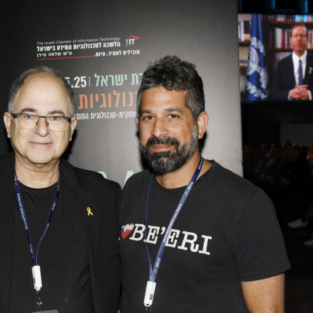 בן סוכמן ואלי פרנק (צילום: רפי דלויה)