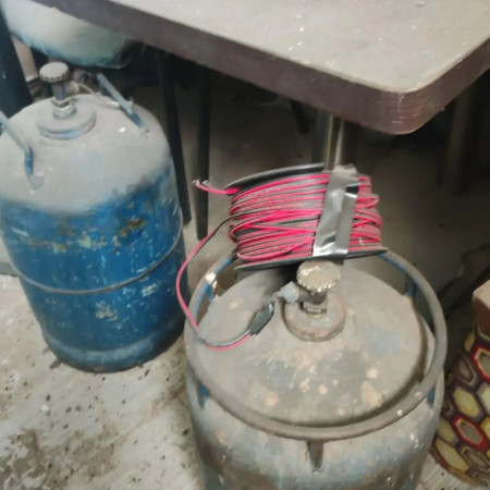 מטעני חבלה (צילום: דוברות המשטרה)