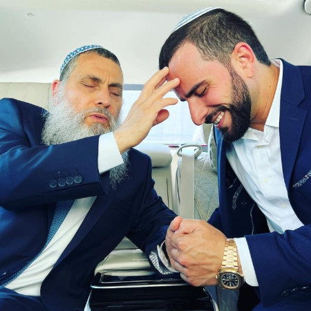 הרב ניר בן ארצי ובנו נוריה בן ארצי (צילום: אלבום פרטי)