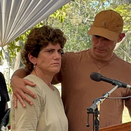 אלעד ויעל קידר (צילום: דוברות קיבוץ בארי)