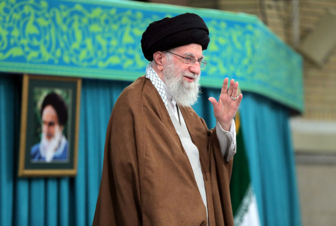עלי חמינאי (צילום:  Office of the Iranian Supreme Leader/WANA (West Asia News Agency)/Handout via REUTERS)