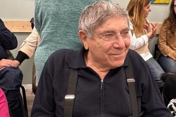 "Trauma e creatività: le opere di Shaul Shoah esposte nella mostra 7.10"