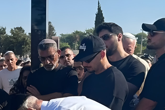 main-maariv item