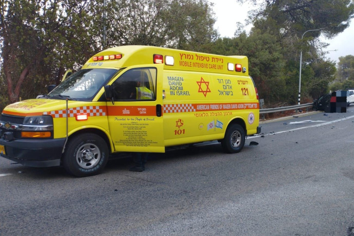 רוכב אופנוע כבן 25 נהרג בתאונת דרכים סמוך לבר גיורא