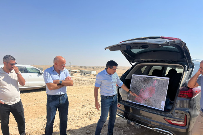 סערת הבנייה הבלתי חוקית בנגב: השר עמיחי שיקלי חושף אס מהשרוול