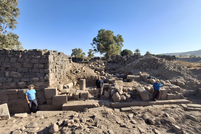 Ritrovata una Sinagoga Bizantina nel Golan: Una Scoperta Archeologica che Rivela la Storia degli Insediamenti Ebraici