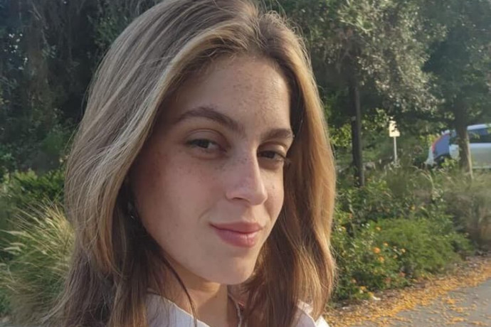 פתחו את הקבר כדי להוציא את הטלפון: הגילוי שצמרר את משפחתה של עמית מן