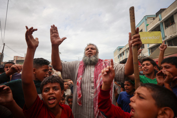 "הבנקים בעזה חזרו, לא הכסף": הפרשן הכלכלי הבכיר מזהיר מפני ההשלכות על ישראל