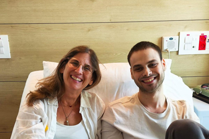 La Famiglia Ahel Si Riunisce: Il Messaggio di Speranza e Gratitudine di Idit Ahel Dopo la Riunione con Alon