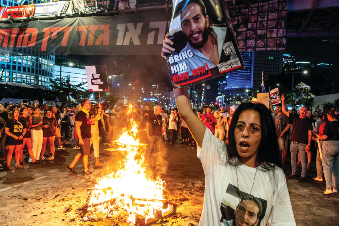 בעודם מתעדים את סיפורם של אחרים - הפכו בעצמם לחלק מהמאבק | דודי פטימר