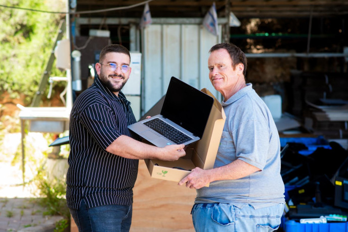 מחשב נייד ב-499 שקל: איך זה אפשרי ומה הסיפור מאחורי זה