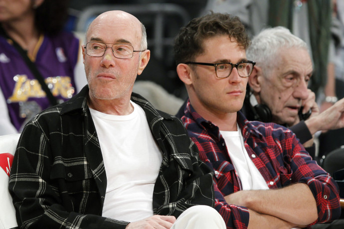 Accuse di occultamento di reddito contro il milionario David Geffen nel processo di divorzio