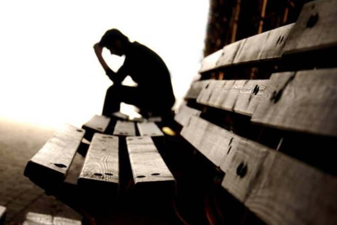 Aumento allarmante della solitudine in Israele dopo lo scoppio della guerra