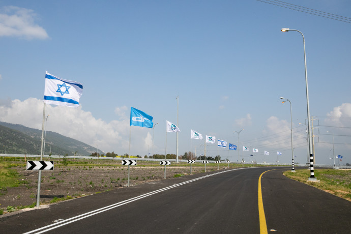 main-maariv item