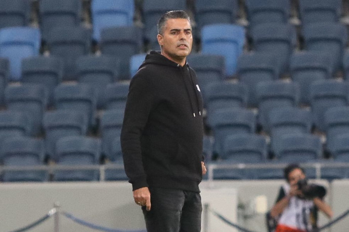 סילבס: "בן בסט לא יעמוד לדין, הוא ישחק אם נחשוב שהוא יכול לעזור"