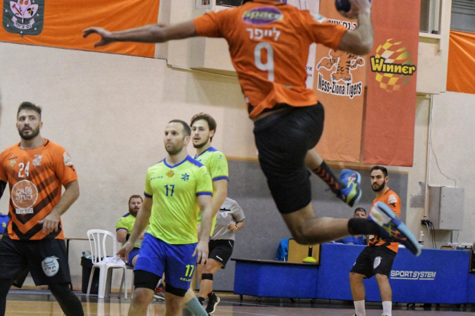 נס ציונה ניצחה את מכבי תל אביב והתקרבה לבית העליון