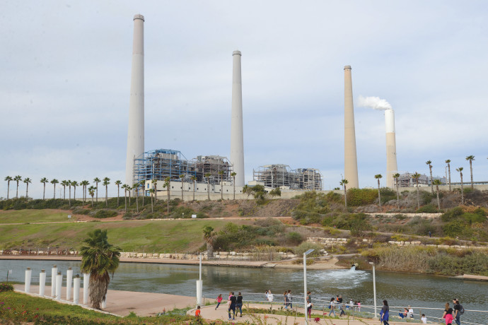 הוזלה בעלויות ושדרוג לנוסעים: חדרה עוברת לתחבורה מתקדמת