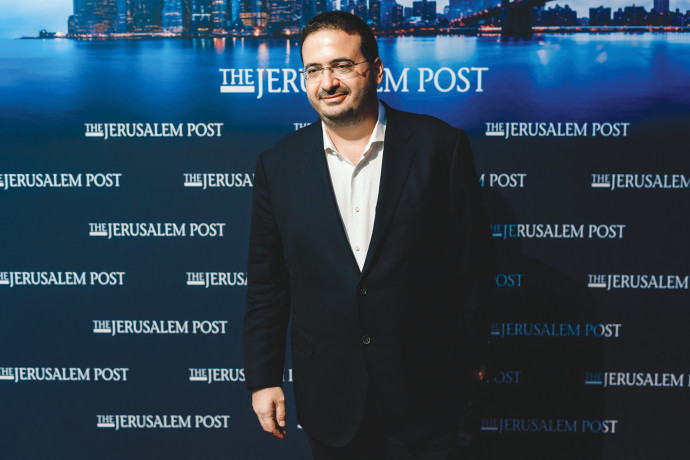 Aumento di stipendio per il proprietario dell'Hapoel Tel Aviv: Ofer Yanei riceverà due milioni di shekel all'anno