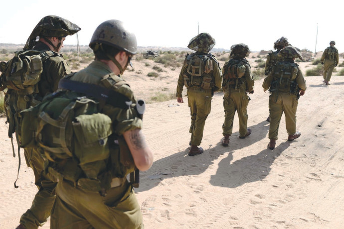 "Orgoglio e sacrificio: l'intervista al soldato e comandante di riserva in servizio a Gaza"