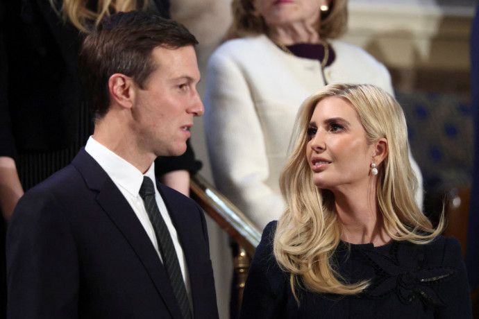 מאות אלפים צפויים בכיכר החטופים: ציפייה דרוכה לשליח טראמפ ובתו איוונקה