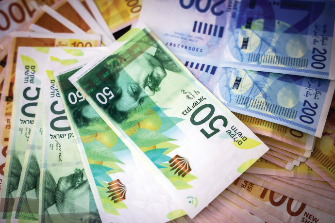 La Deutsche Bank Prevede un Rafforzamento dello Shekel nonostante la Tregua con Hamas