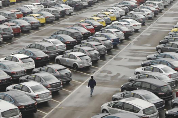 Aumento delle Consegne di Auto in Israele: Cosa Significa per il Mercato e per l'Ambiente?