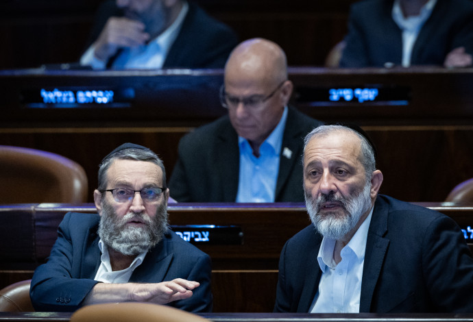 אריה דרעי ומשה גפני (צילום:  יונתן זינדל, פלאש 90)