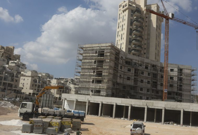 בנייה של יחידות דיור  (צילום:  פלאש 90)