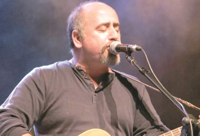 מיכה שטרית (צילום:  ברקאי וולפסון)