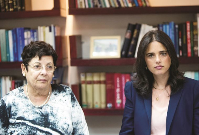 מרים נאור ואיילת שקד (צילום:  יונתן זינדל, פלאש 90)
