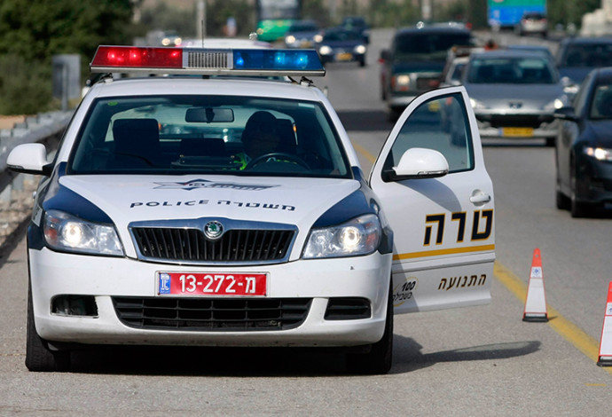 ניידת משטרה (צילום:  פלאש 90)
