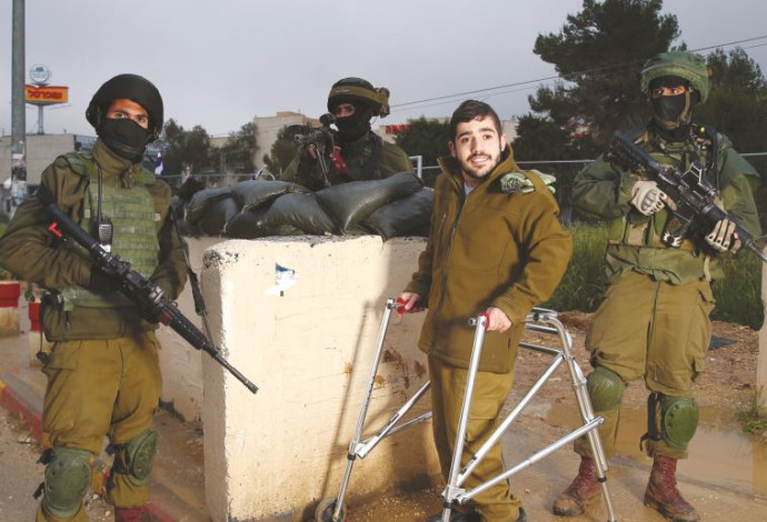 רב"ט יהונתן כהן־שי (צילום:  מירי צחי)