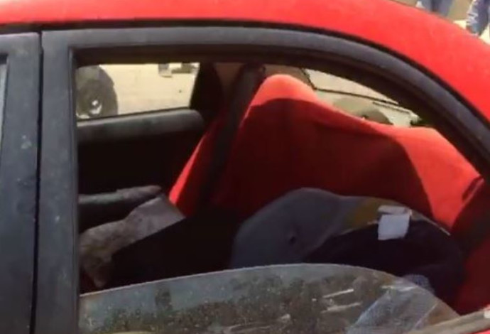 הרכב בו נשכח הפעוט באשדוד (צילום:  מסך)