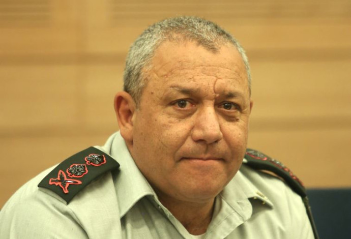 הרמטכ"ל גדי איזנקוט בוועדת חוץ וביטחון (צילום:  מרק ישראל סלם)
